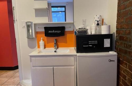 Chelsea Hotel | Chelsea Rooms NYC