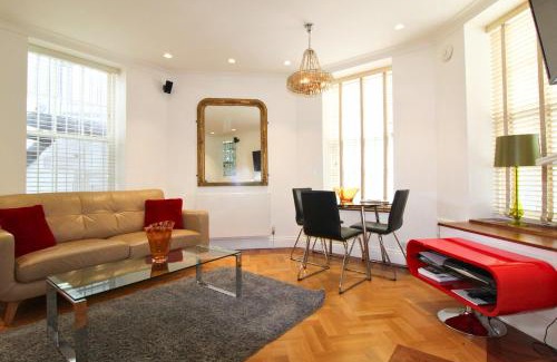 Chelsea Apartment | Chelsea - Sloane Avenue by Viridian Apartments