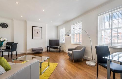 Chelsea Apartment | Chelsea - Sloane Avenue by Viridian Apartments