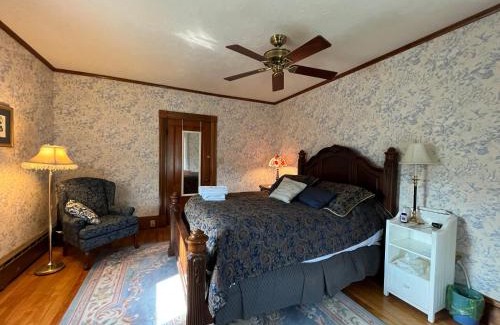 Ashland Bed & Breakfast | Cheney House Bed & Breakfast