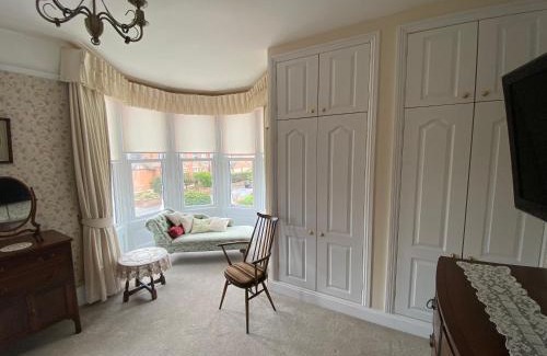 Burnham-on-Sea Bed & Breakfast | Cheriton Lodge
