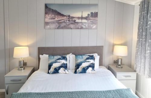 Fitling House | Cherry Blossom 40
