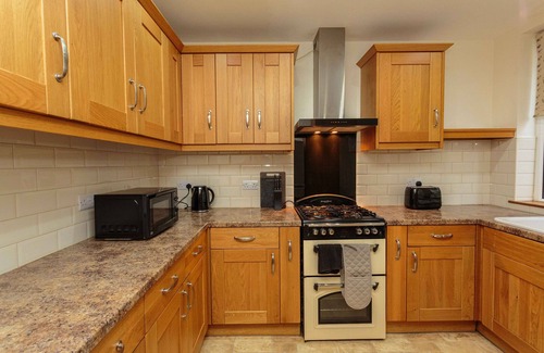 South Shore Apartment | Cherry Property - Passion Fruit Suite