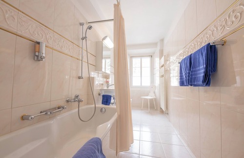 St. Moritz Hotel | Chesa Spuondas