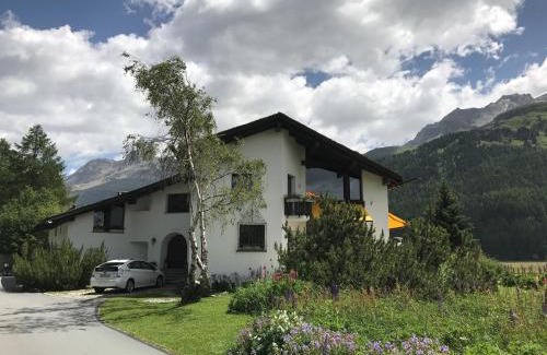 Sils-Maria Apartment | Chesa Suot Ovas