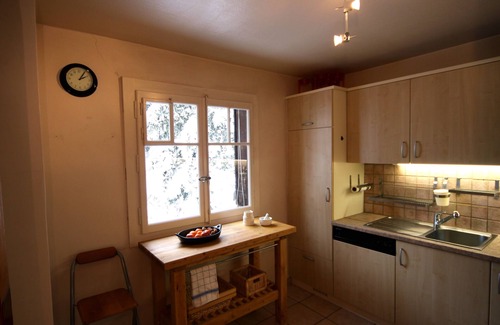 Ollon Ski Chalet | Chesieres: Old typic Swiss Chalet