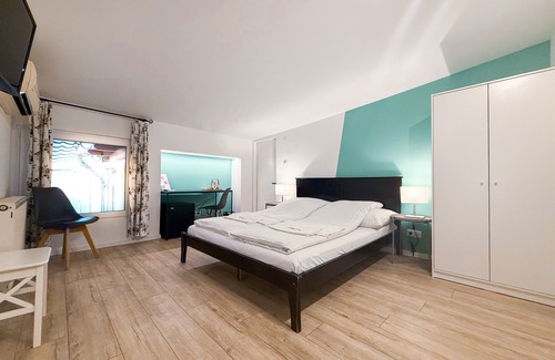 Kispest Hotel | Chesscom Guesthouse