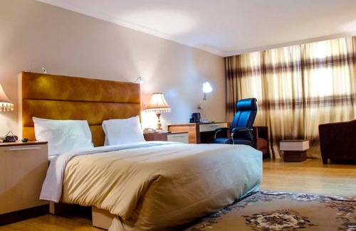Ojodu Hotel | Chesterfield Hotel & Suites