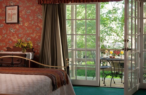 West Chesterfield Bed & Breakfast | Chesterfield Inn