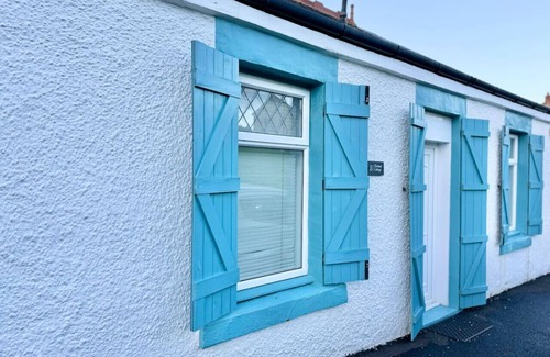 Kirkmichael Cottage | Chestnut Cottage - One bedroom newly refurbished cottage in Dalmellington