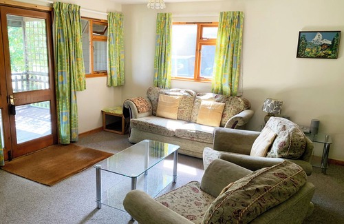 Bromham Cottage | Chestnut Lodge - UK38194