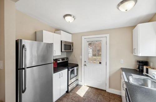 Loveland House | Chestnut St 3 Bedroom House in Historic Loveland