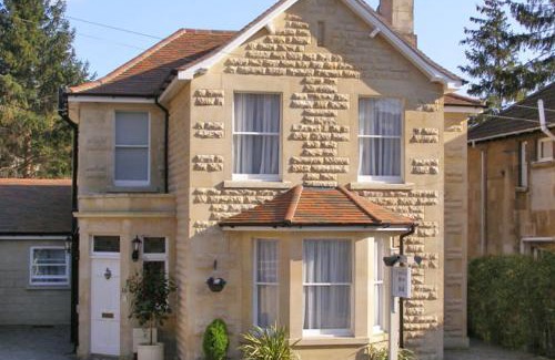 Bath House | Chestnuts House Boutique B&B