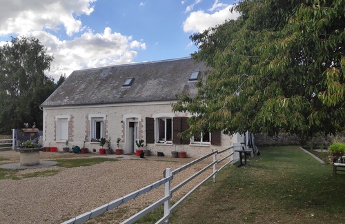 La Couture Boussey Bed & Breakfast | Chez Aurélia: Zen room with private bathroom