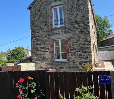 Sourdeval House | Chez Casa