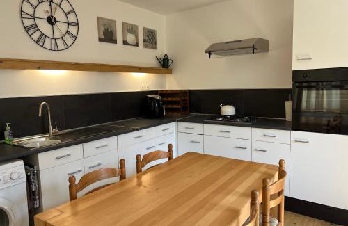 Sourdeval House | Chez Casa