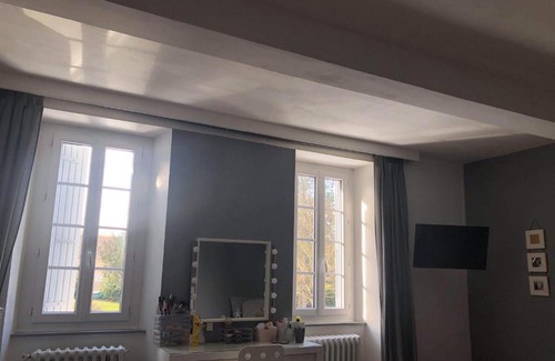 Le Fossat House | Chez Celine et Philippe chambre Marie dans propriété de charme avec piscine