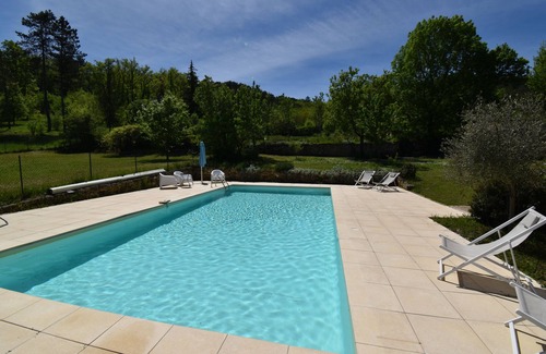 Daglan House | Chez Fabrice - large heated private pool and enclosed garden