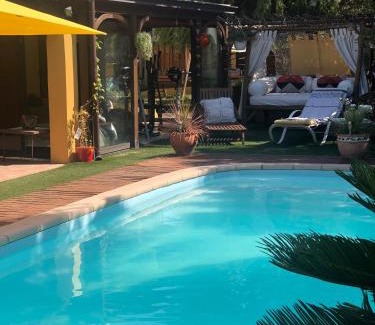 Les Baumettes Bed & Breakfast | chez Guy