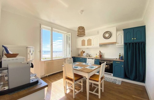 Morgat House | Chez Mamie Bretagne, a beachfront paradise
