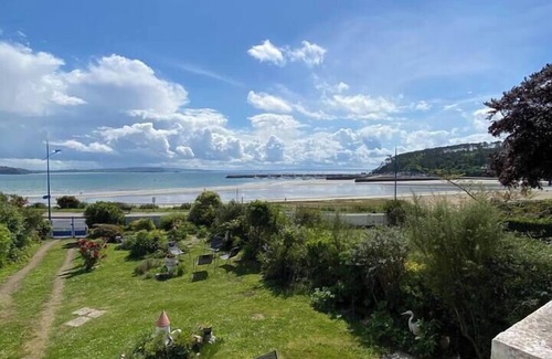 Morgat House | Chez Mamie Bretagne, a beachfront paradise