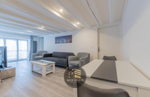 Grenoble City Centre Apartment | Chez Mumu 2 chambres cosy