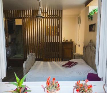 Senas Bed & Breakfast | Chez Nine, chambre indépendante avec terrasse
