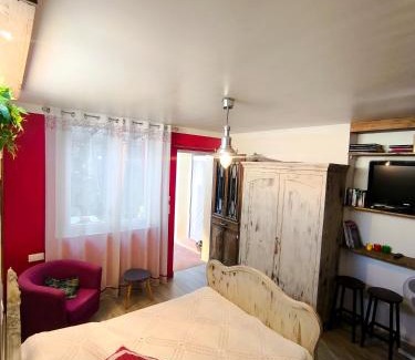 Senas Bed & Breakfast | Chez Nine, chambre indépendante avec terrasse