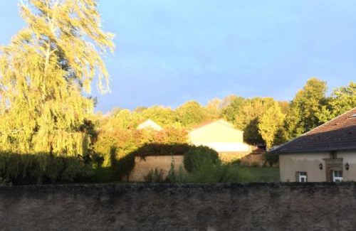 Remoncourt Bed & Breakfast | CHEZ PIERRE