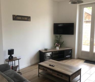 Crevecur-le-Grand House | Chez Sindy et Olivier