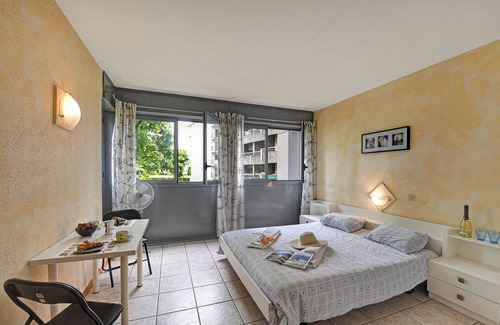 Pedrinate Apartment | Chiasso Apartments 103