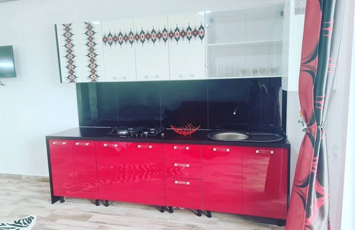 Mamaia-Sat Apartment | Chic 1-bedroom apartment in marvelous Mamaia-Sat with AC, WiFi