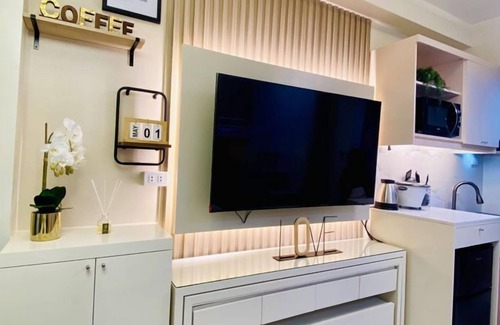 Iloilo Condo | Chic 1BR Condo in SMDC Style Residences