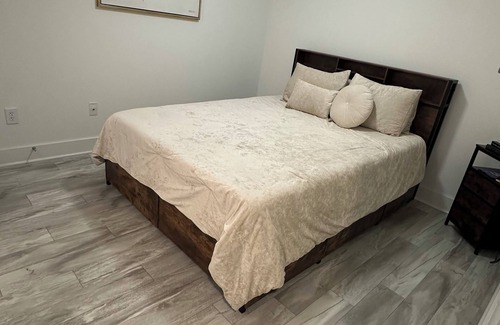 Museum District Apartment | Chic 1BR Minimalist Paradise