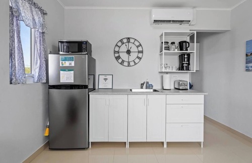Boroncana Apartment | Chic 1BR Retreat | Walk to Aruba’s Best Resorts & Beach