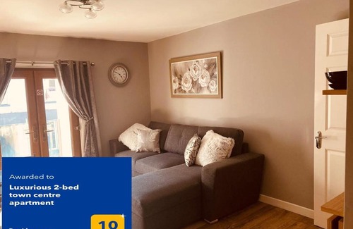 Ballina Apartment | Chic 2-bed town centre apartment