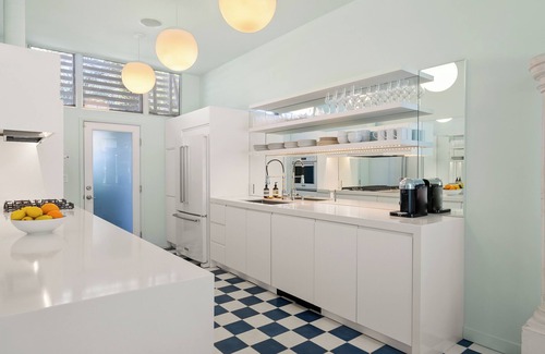 Indian Canyon House | Chic 2-Bedroom Mid-Century Desert Escape