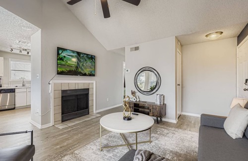 Milwood Apartment | Chic 2B/2BA Getaway | Cedar Park/North Austin