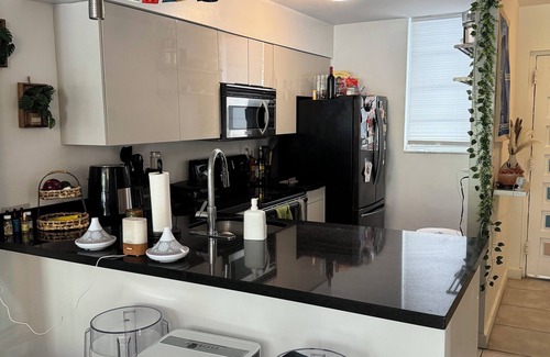Seybold Apartment | Chic 2BR/2BA Furnished Apartment in Warm Miami Water View + Resort Amenities