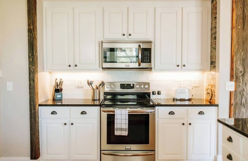 Vidalia Apartment | Chic 2BR Vidalia Retreat by MHM Luxury Properties