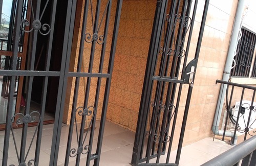 Douala Apartment | Chic appartement meublé de Bonamoussadi