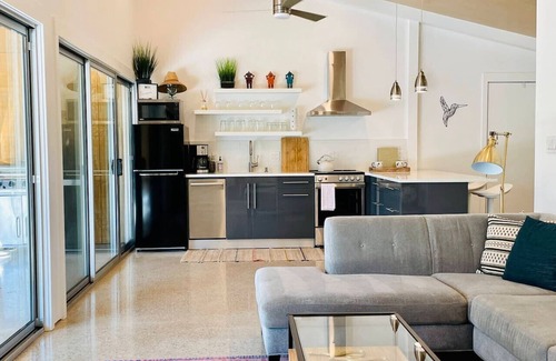 Dripping Springs Apartment | Chic Barndo w Heated Soaking Pool, Firepit, Trails