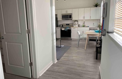 Tampa Heights Apartment | Chic Bungalow Near Armature Works & The Riverwalk