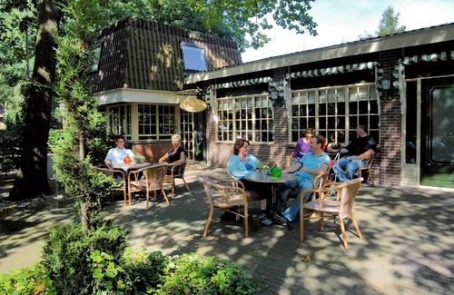 Hoge Hexel Ski Chalet | Chic Chalet Near Almelo