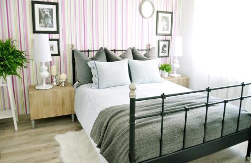 Nou Barris Apartment | Chic & Cheap