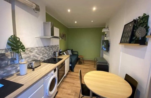 Cret de Roc Apartment | Chic & Cosy F2 Gare Netflix Centre-Ville