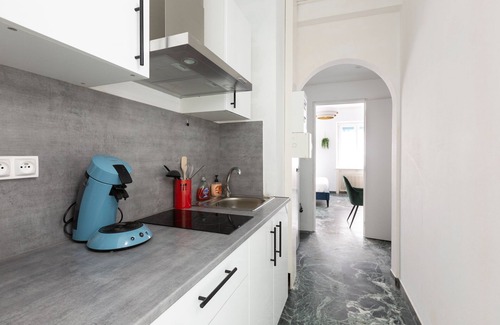 Mulhouse Apartment | Chic & cozy - studio with kitchen - heart of historical centern