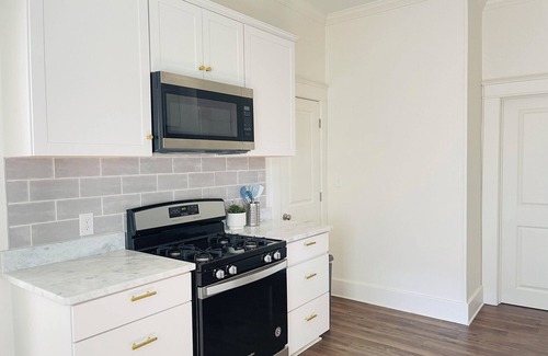 Crosstown House | Chic Crosstown Bungalow with large fenced backyard, Summer Special is on!