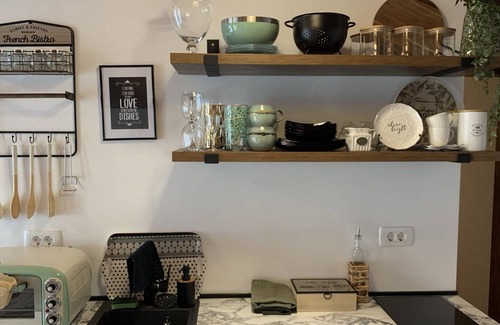 Babilonija Apartment | Chic Flat w Balcony 10 min to Beach Greco in Budva