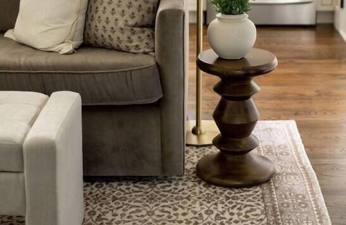 Rolling Acres House | Chic Haven: The Artisanal Carriage House